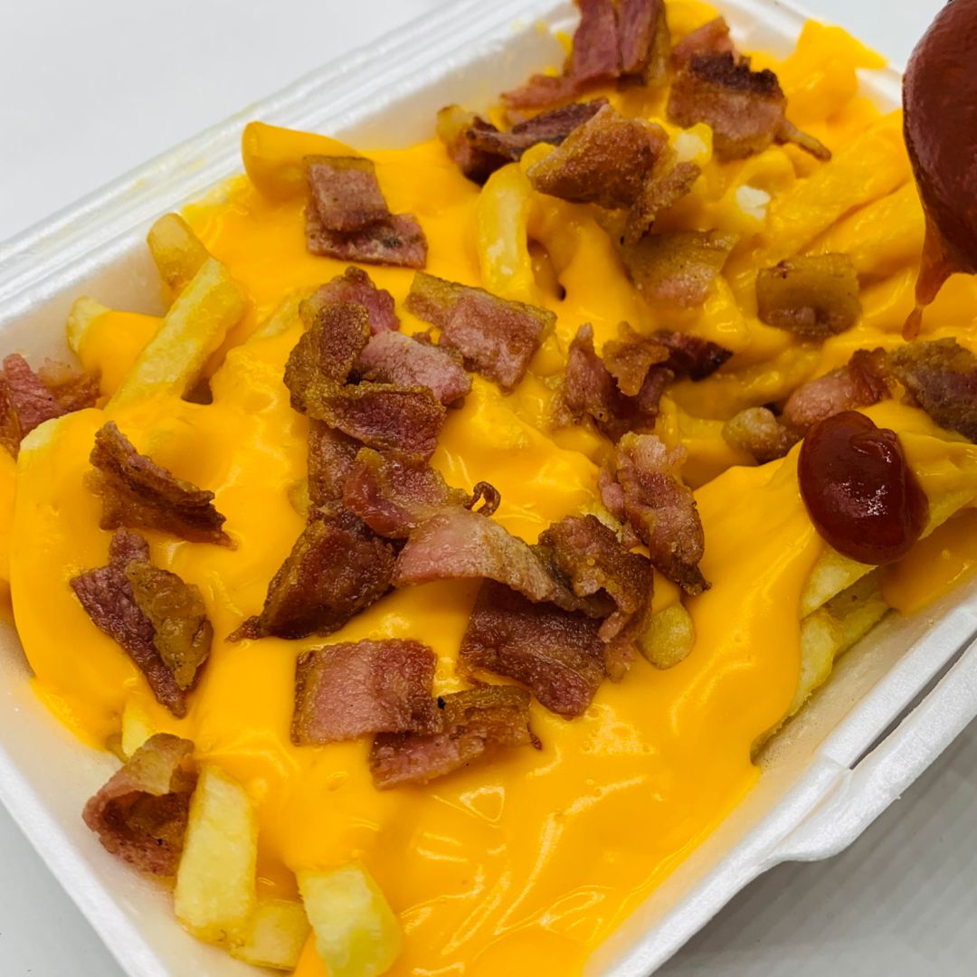 Papas Con Queso y Bacon